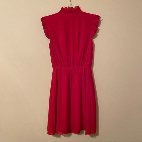 H&M red dress mini length cap sleeves elastic waist flowing material size 0 - Picture 15 of 15